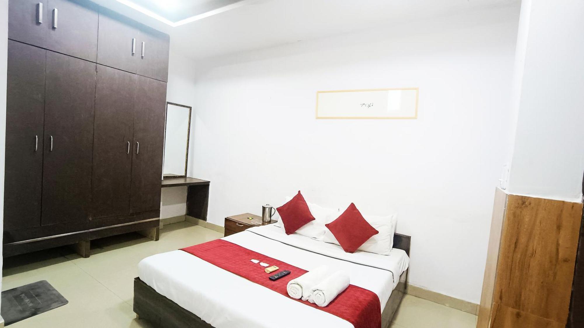 Hotel Maharaja Inn - Lajpat Nagar I Neu-Delhi Exterior foto